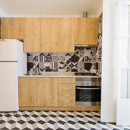 Belem Place - Free Parking Area *