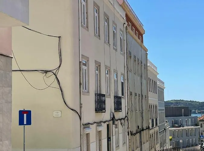 Belem Place - Free Parking Area * リスボン